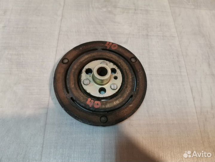 Муфта компрессора Renault Sandero 1 1.4 K7J 2011