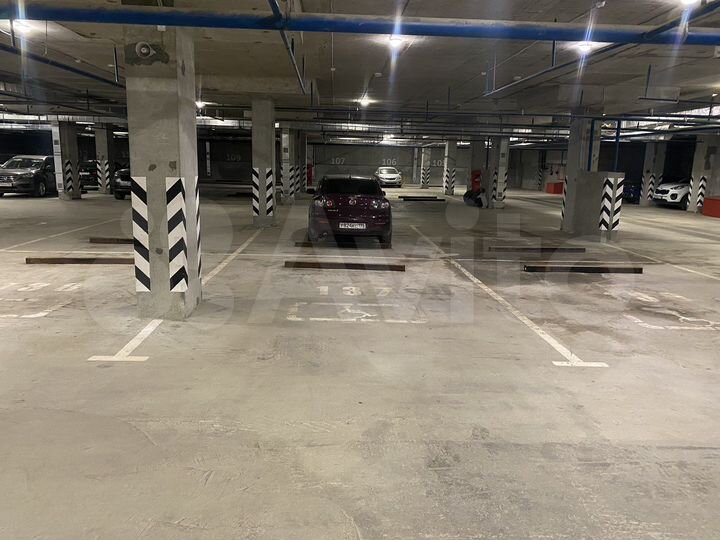 Машиноместо, 23 м²