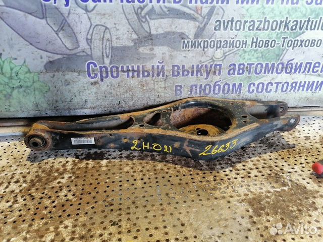 Рычаг задний правый Skoda Yeti