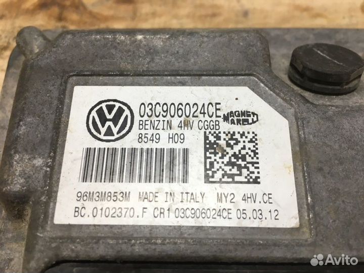 Блок управления двигателем Skoda Fabia MK2 CGG 1.4