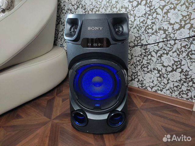 Аудиоколонка Sony MHC-V13 с Bluetooth