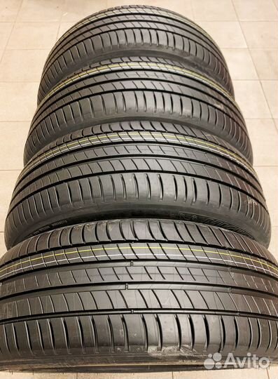Michelin Primacy 3 215/55 R18