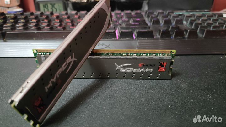 Оперативная память Kingston HyperX ddr3 2x4GB