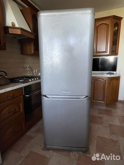 Холодильник