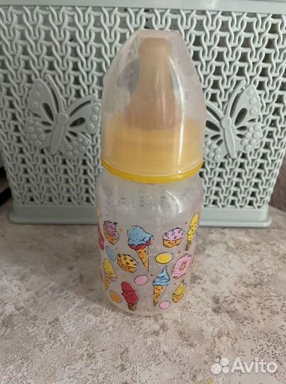 Бутылочки для кормления nuk