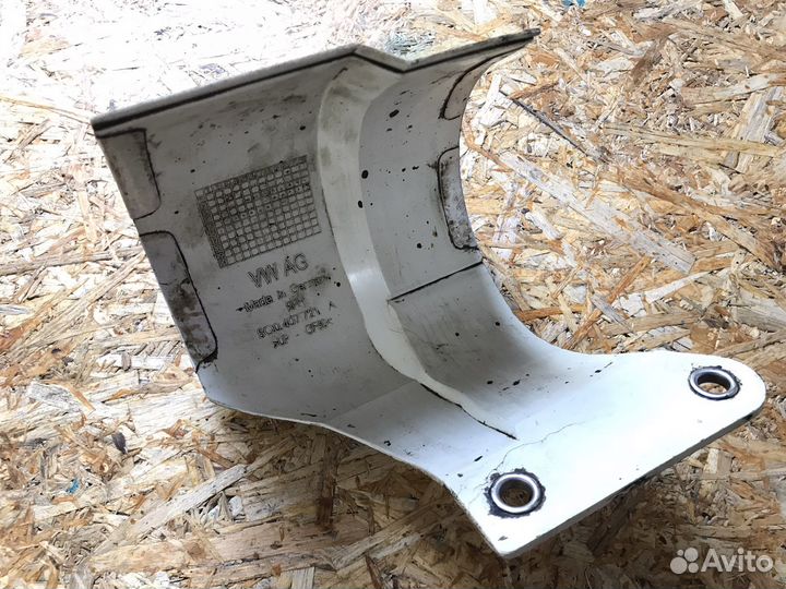 Тепловой экран Skoda Octavia A7