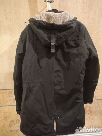 Добротная теплая мужская куртка