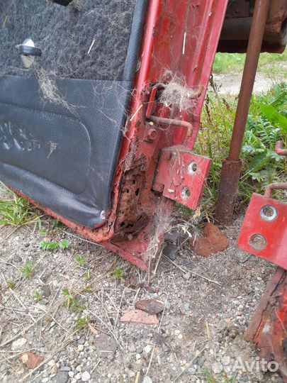 Двери от ваз 2103