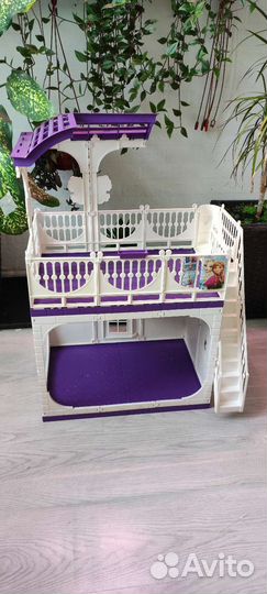 Большой домик для кукол Барби Огонек