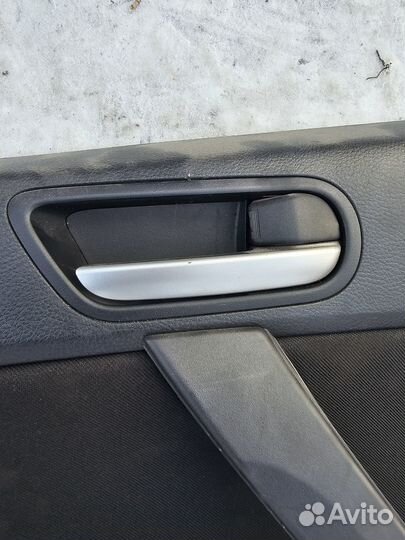 Ручка двери внутренняя mazda 3 BL задняя правая