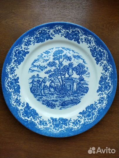 Тарелка роспись керамика зик