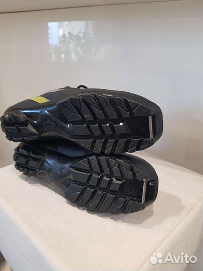 Лыжные ботинки fischer классические