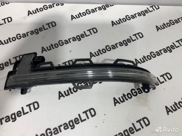 Повторитель сигнала поворота левый Bmw X5 F15