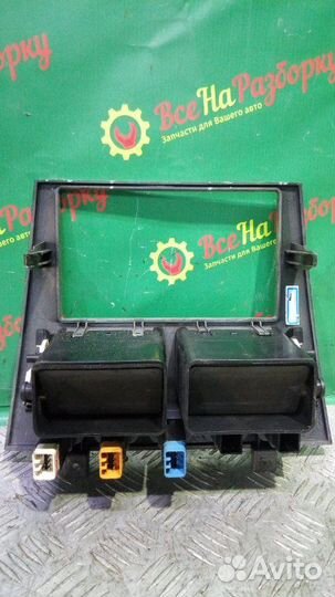 Консоль центральная Chery Fora Vortex Estina седан