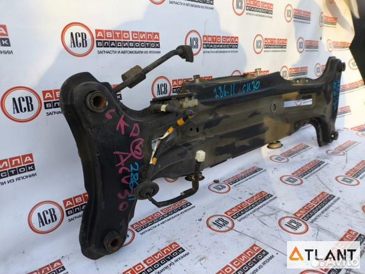 Балка подвески задний toyota harrier