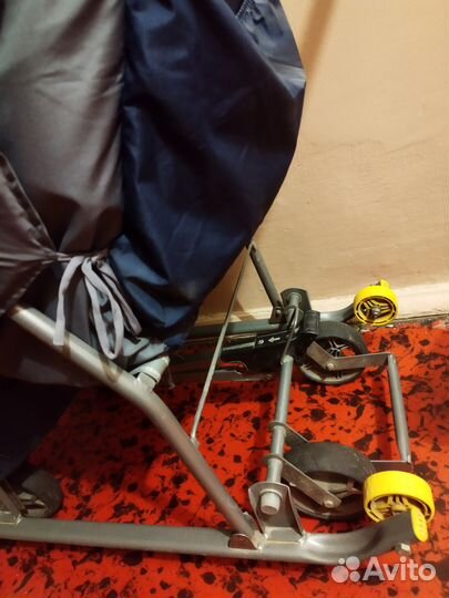 Детские санки с колесами