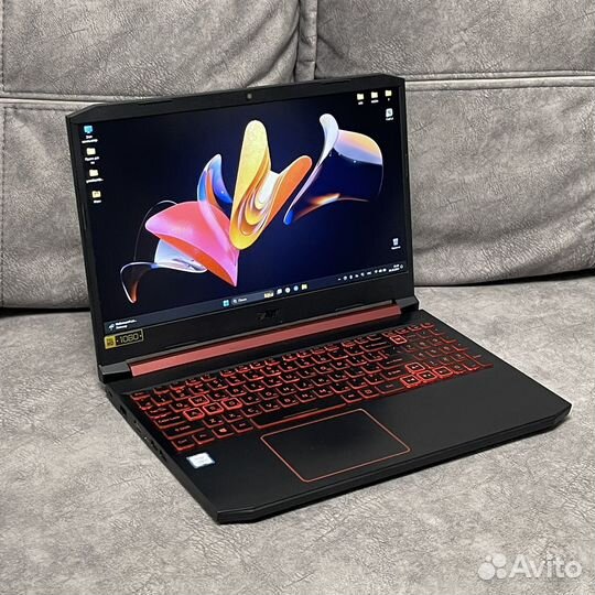 Игровой ноутбук acer nitro 5 в отличном состоянии