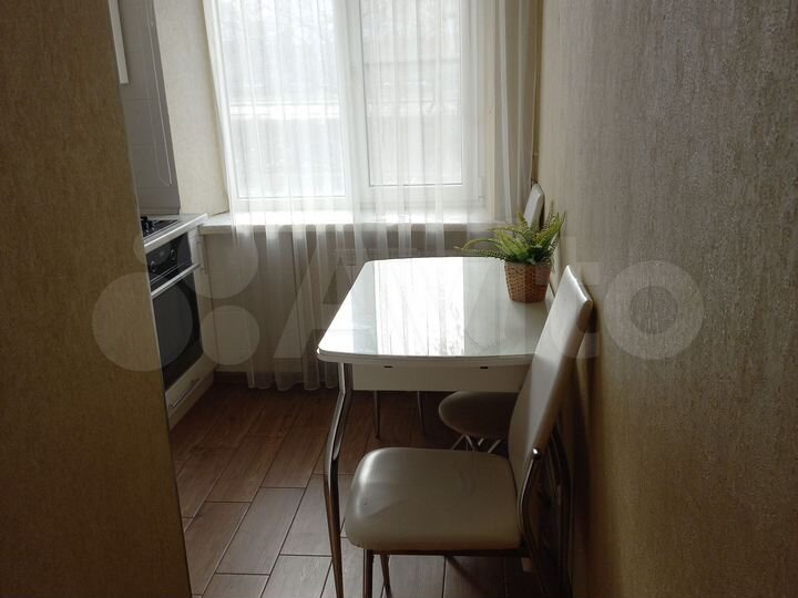 2-к. квартира, 48 м², 2/9 эт.