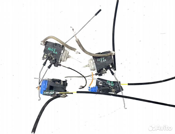 Замок двери Audi A4B5