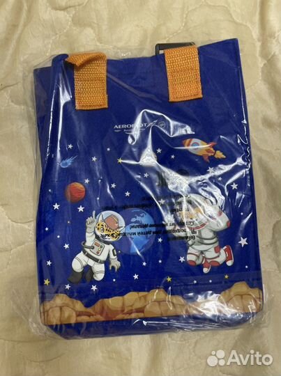 Детские книги и игрушки