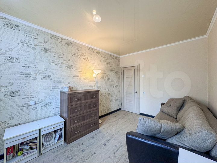 3-к. квартира, 65 м², 3/9 эт.