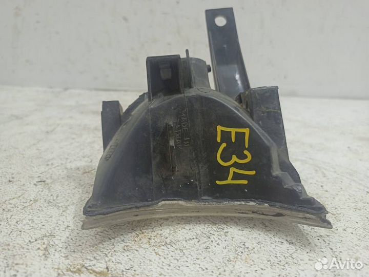 Указатель поворота левый