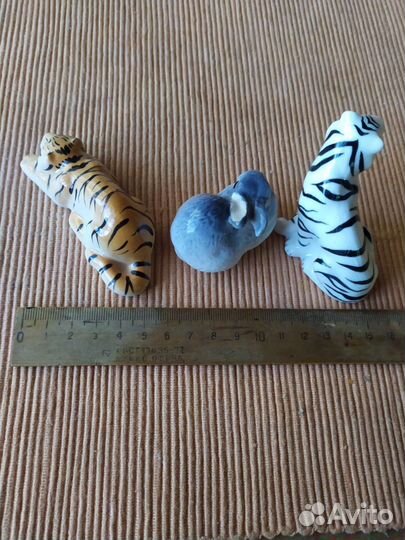 Фарфоровые статуэтки