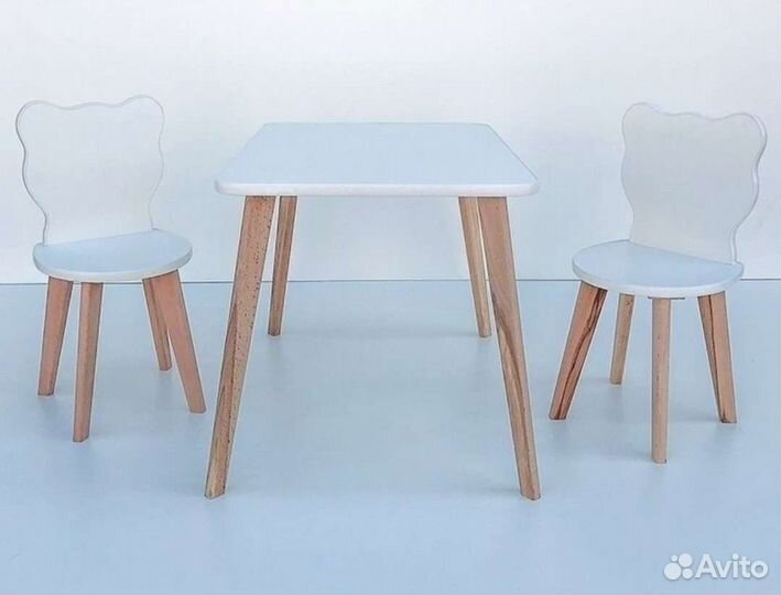 Детский стол и стул
