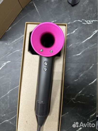 Фен Dyson supersonic hd08