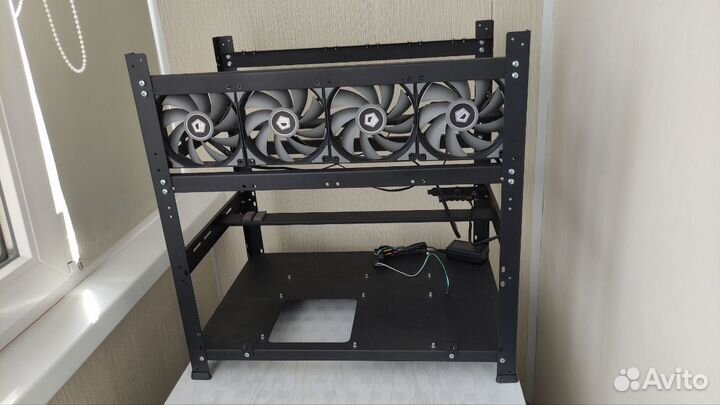 Каркас для майнинг фермы 12GPU