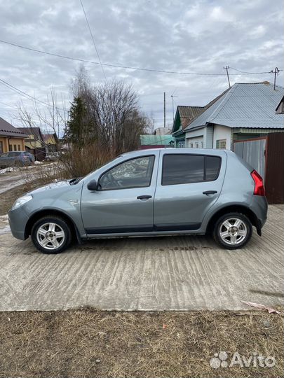 Renault Sandero 1.4 МТ, 2011, 249 243 км