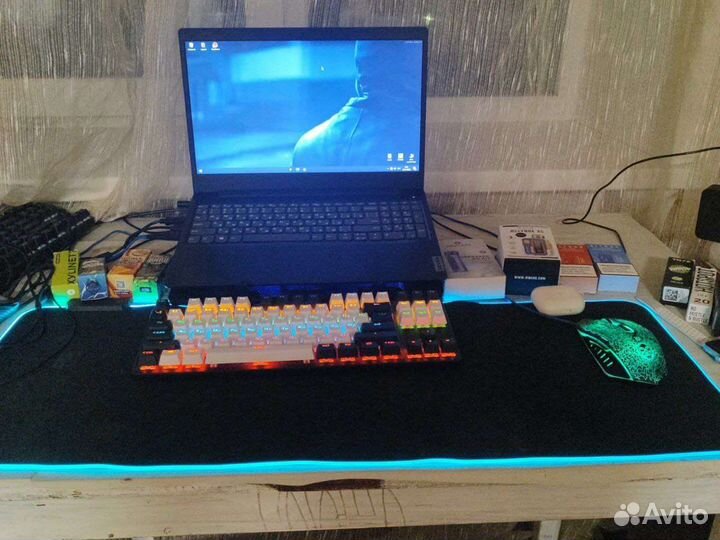 Ноутбук lenovo