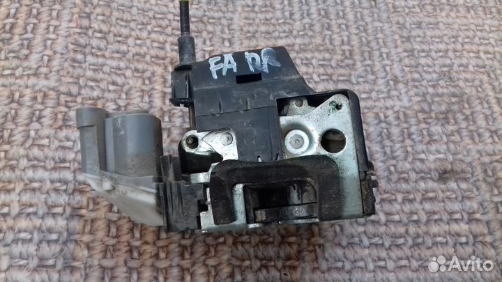 Замок двери передний задний Fiat Albea 2007г
