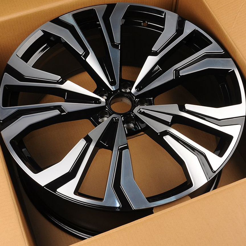 Диски на BMW X5(G),X7(G) iWheel FBX307-22 9.5x22/5x112 D66.6 ET32 BM литой
