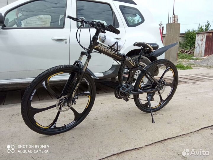 Велосипед на литых дисках