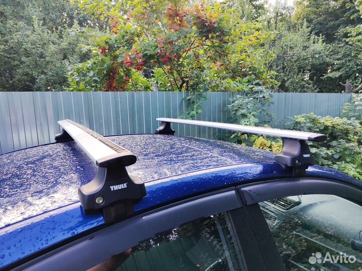 Багажник Thule Wingbar, крепеж и набор ключей