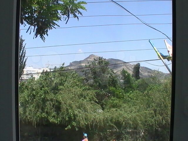 2-к. квартира, 55 м², 2/2 эт.