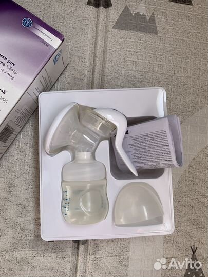 Молокоотсос Avent Comfort ручной