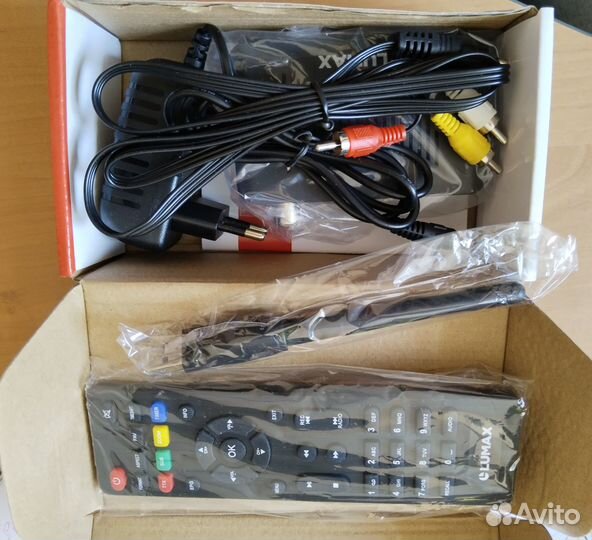 Цифровой тв тюнер Lumax DV1116