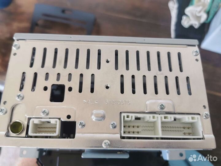 Штатная магнитола Kia Cerato 3 Premium