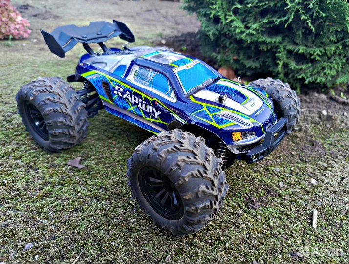 Машина-внедорожник