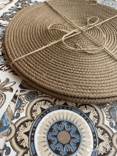 Хлебница,корзина,салфетки