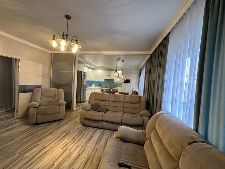 3-к. квартира, 88,9 м², 1/9 эт.