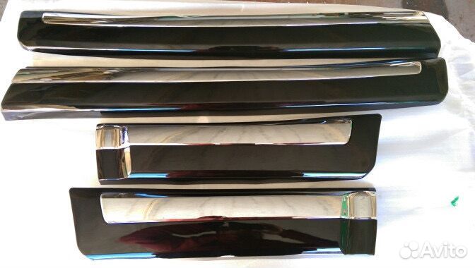 Land Cruiser 200 Молдинги дверей Широкие K2DN2