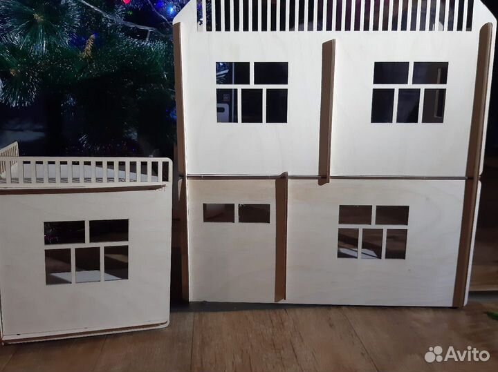 Кукольные домики 2штуки