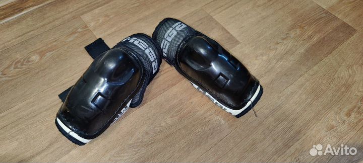 Хоккейная экипировка