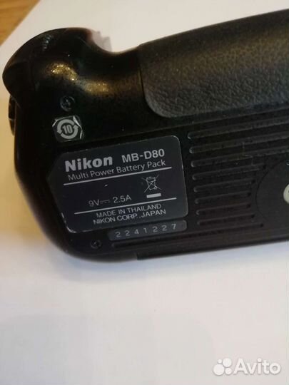 Батарейный блок nikon