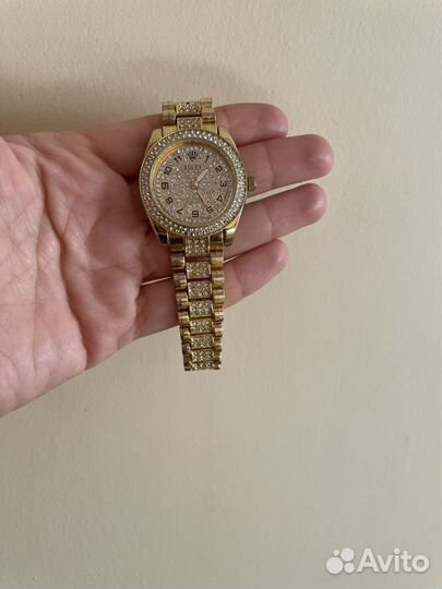 Часы женские