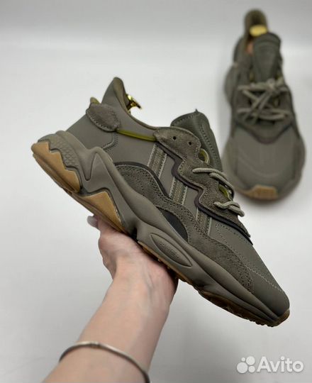 Кроссовки Adidas