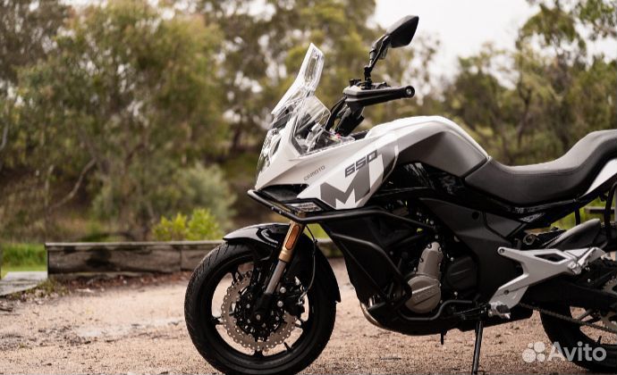 Мотоцикл cfmoto 650MT